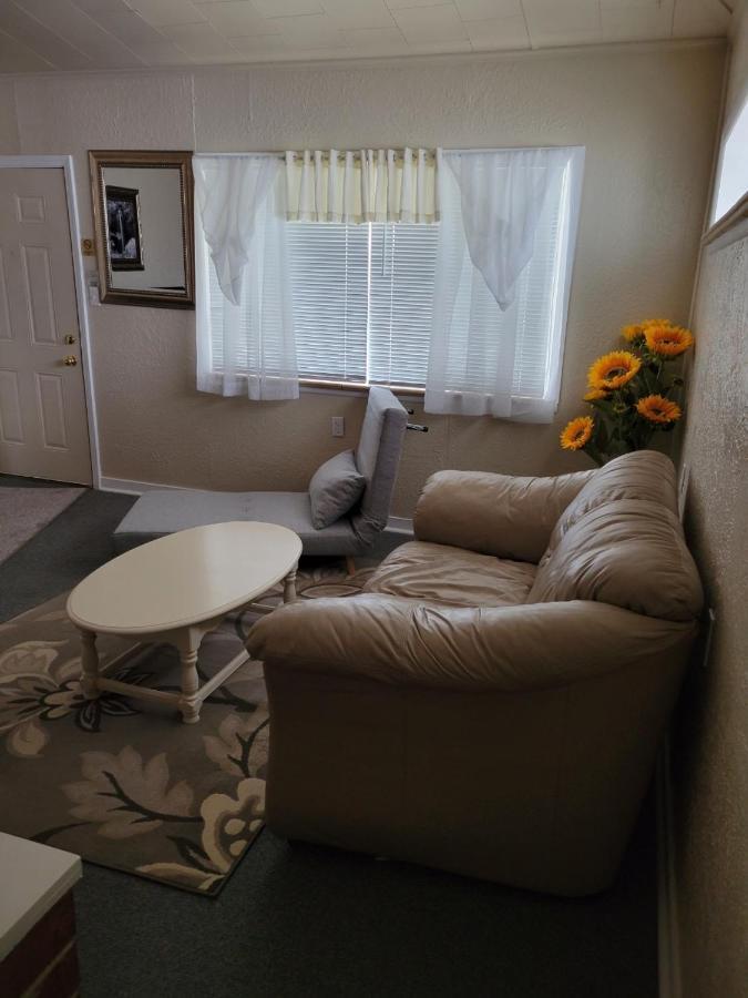Husker Inn North Platte Εξωτερικό φωτογραφία