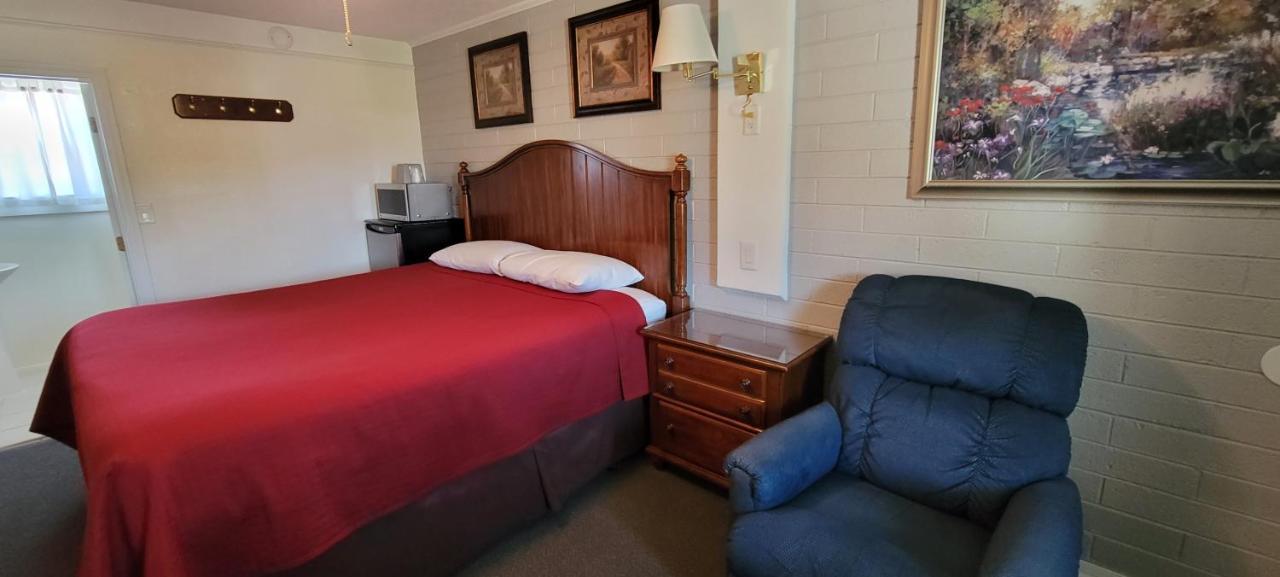 Husker Inn North Platte Εξωτερικό φωτογραφία